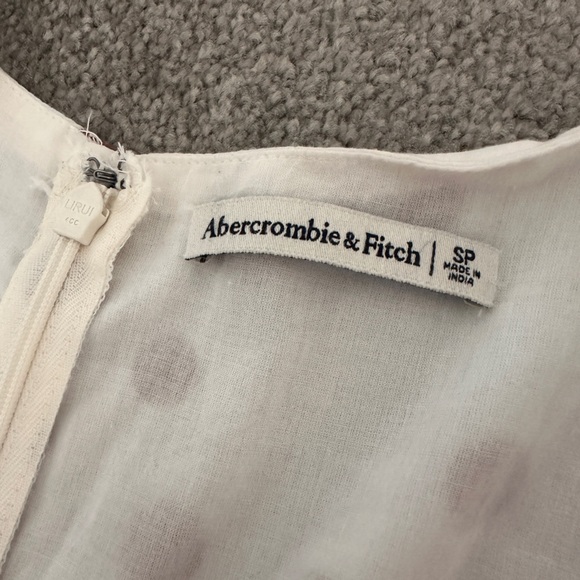Cutest brand new condition Abercrombie dress - Picture 6 of 13
